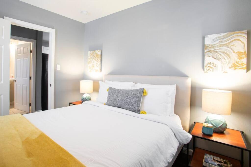Apartment Located In Historic District Mins To Downtown, Beaches & Convention Center Long Beach Exteriör bild